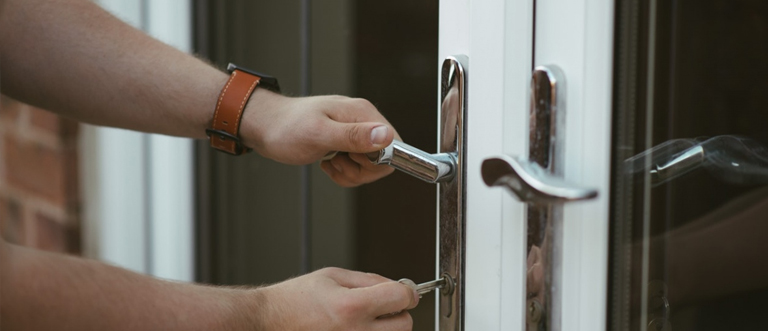 24 hour key locksmith Whittier